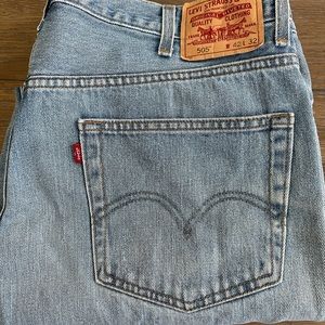 Levi’s‎ 505 size 42x32 regular fit